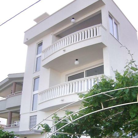 דוברה וודה Dk Apartmani מראה חיצוני תמונה